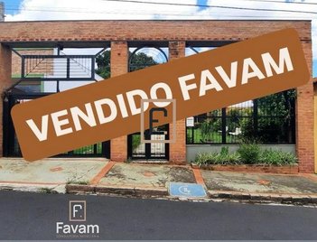 commercial_property em Rua Riachuelo, Centro - Mococa - SP