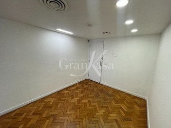 office em Avenida Nossa Senhora de Copacabana, Copacabana - Rio de Janeiro - RJ