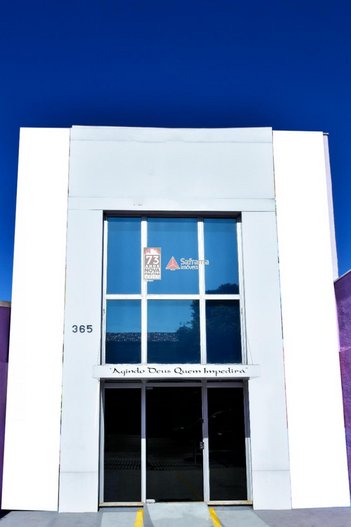 business em Avenida Iguape, Jardim Satélite - São José dos Campos - SP