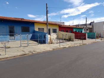 house em Rua Reverendo Belmiro de Andrade, Vila Pinheiro - Pirassununga - SP