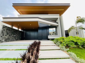 house em Avenida das Árvores, Petrópolis - Várzea Grande - MT