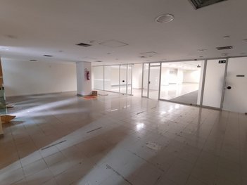 business em Getúlio Vargas, Funcionários - Belo Horizonte - MG