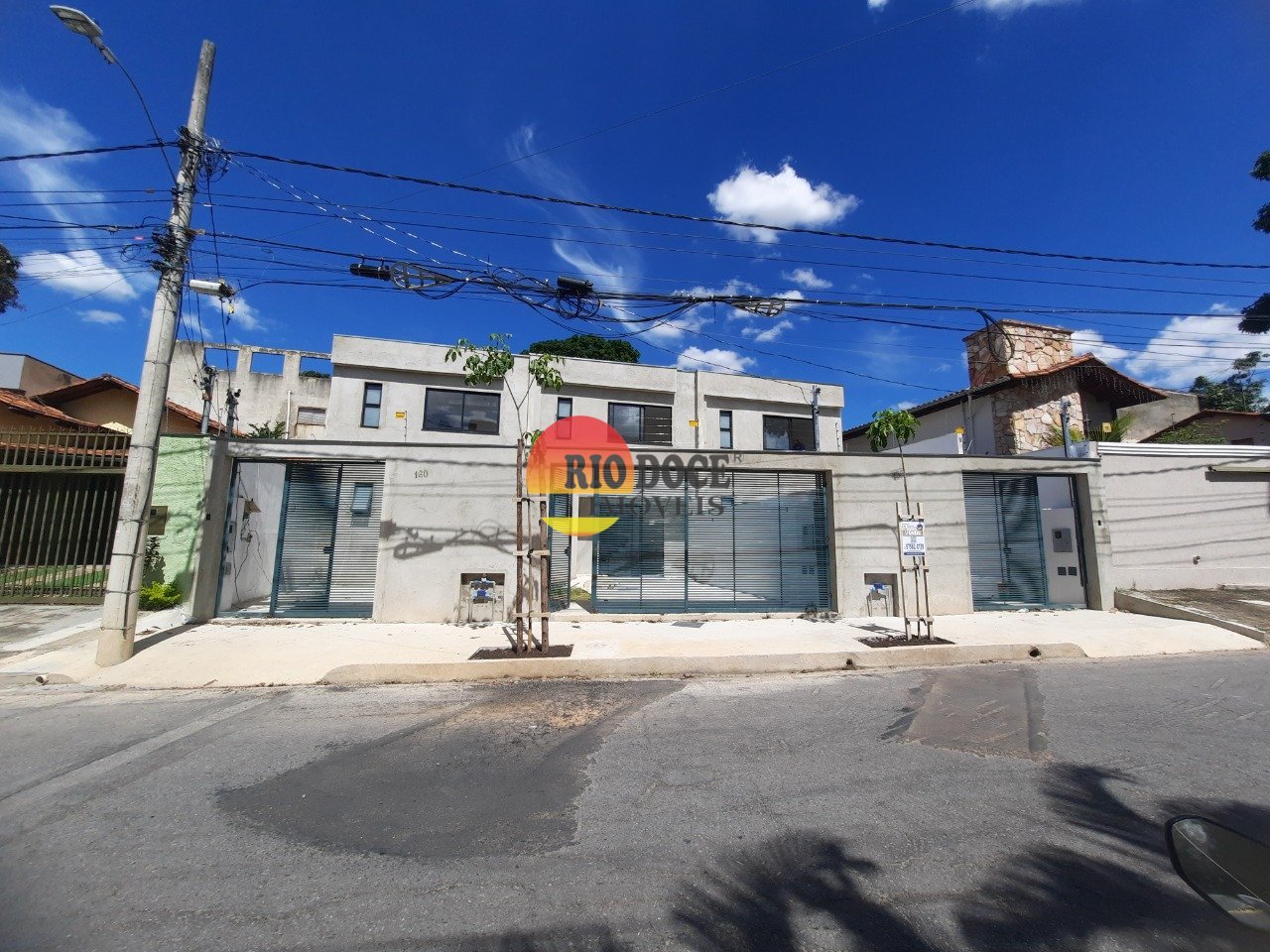 Casa com 3 quartos — Santa Branca, Belo Horizonte