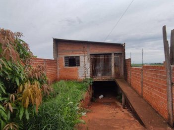 house em Rua Efésios, Conjunto Habitacional Doutor José dos Santos Rocha - Cambé - PR