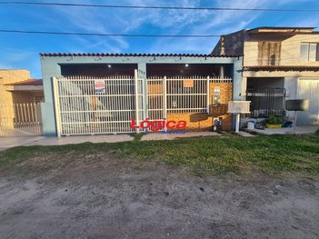 house em Rua Eduardo Ballester, Parque Residencial São Pedro - Rio Grande - RS