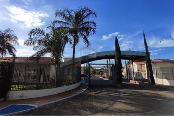 house em Rua Minas Gerais, Vila Militar - Lins - SP