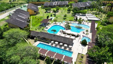 apartment em Avenida Manoel Santiago de Oliveira, Alpes Suiços - Gravatá - PE