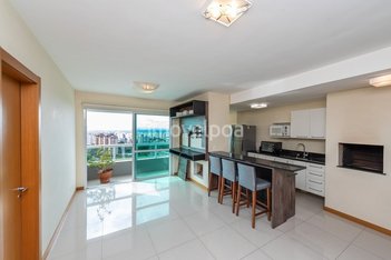 apartment em Valdir Antônio Lopes, Três Figueiras - Porto Alegre - RS