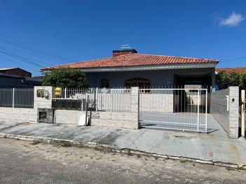 house em Rua Olavo Juvenal Ramos, Campeche - Florianópolis - SC