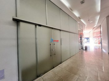 business em Avenida Getúlio Vargas, Carneirinhos - João Monlevade - MG