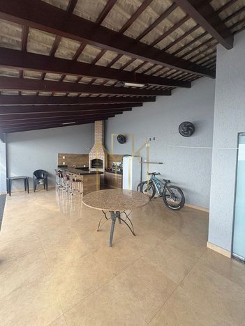 house em Avenida Alice de Oliveira e Silva, Jardim Holanda - Uberlândia - MG