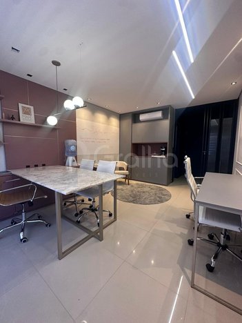 office em Rua Patrício Farias, Itacorubi - Florianópolis - SC