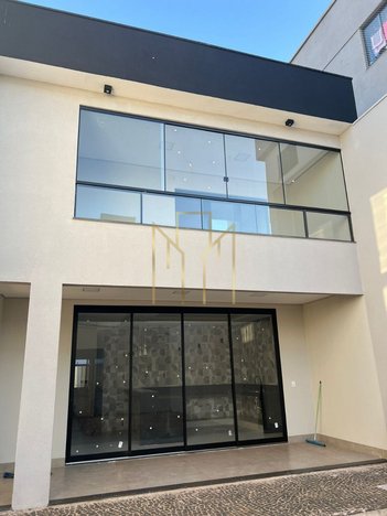 house em Rua Alberto Gomes, Alto Umuarama - Uberlândia - MG