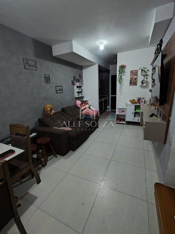 house em Rua Dinamarca, Jardim Colônia - Jacareí - SP