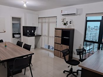 office em Rua Adhemar da Silva, Kobrasol - São José - SC