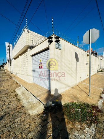 house em Rua Senador Otávio Mangabeira, Barro Vermelho - Natal - RN