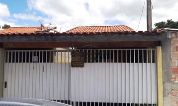 house em Rua Haildo de Oliveira Marques, Residencial e Comercial Laerte Asumpção - Pindamonhangaba - SP