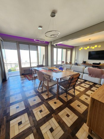 apartment em Avenida Independência, Moinhos de Vento - Porto Alegre - RS