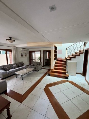 house em Avenida das Lagostas, Jurerê Internacional - Florianópolis - SC