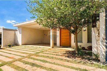 house em Avenida Administrador Joaquim de Castro, Colinas do Paraíso - Botucatu - SP