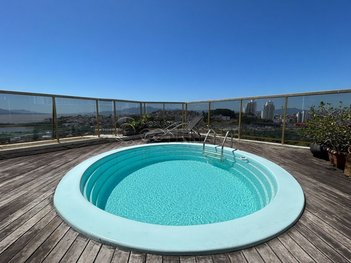 apartment em Rua Paul Percival Harris, Estreito - Florianópolis - SC