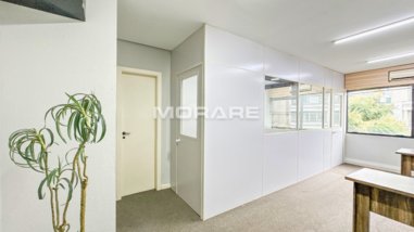 office em Avenida Montenegro, Petrópolis - Porto Alegre - RS