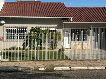 house em Rua Ulisses Machado, Centro - Canoas - RS