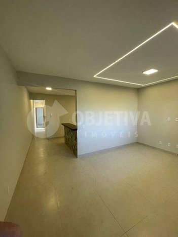 apartment em Rua Tereza Bueno do Prado, Shopping Park - Uberlândia - MG