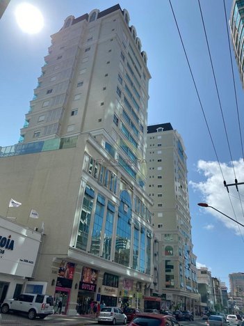 apartment em Rua 131 A, Meia Praia - Itapema - SC