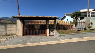 house em Rua Tranquilo Luiz Rosa, Recreio Maristela - Atibaia - SP