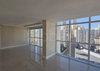apartment em Rua 2001, Centro - Balneário Camboriú - SC