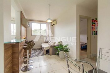 apartment em Rua Deputado Hugo Mardini, Passo das Pedras - Porto Alegre - RS