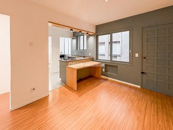 apartment em Rua Demétrio Ribeiro, Centro Histórico - Porto Alegre - RS