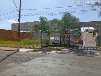 apartment em Avenida Carlos Berchieri, Cidade Jardim (Zagalo) - Jaboticabal - SP