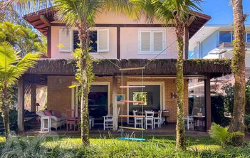 house em Avenida Deble Luíza Derani, Baleia - São Sebastião - SP