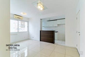 apartment em Avenida Dom Cláudio José Gonçalves Ponce de Leão, Vila Ipiranga - Porto Alegre - RS