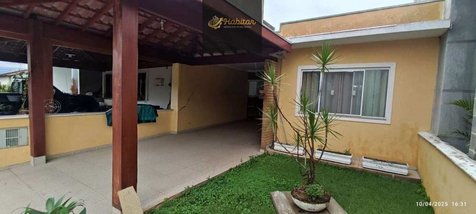 house em Avenida Orlando Ferreira, Residencial Maricá - Pindamonhangaba - SP