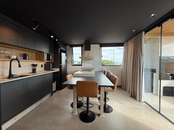 apartment em Servidão Dona Vitorina Lopes, Campeche - Florianópolis - SC