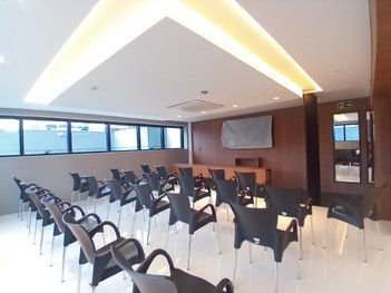 office em Avenida Plínio Brasil Milano, Higienópolis - Porto Alegre - RS
