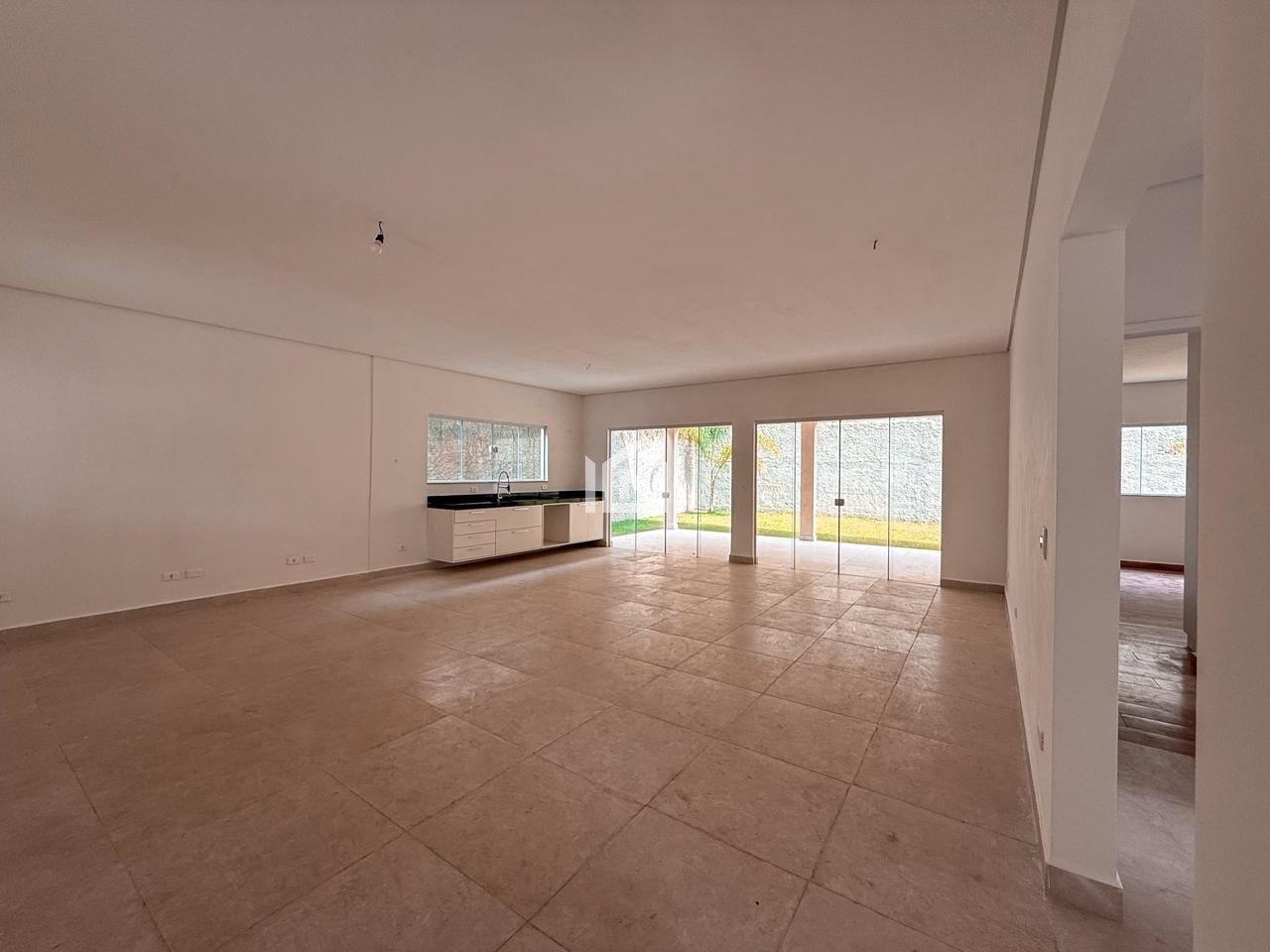 casa para locacao no  villagio saint thomas - cozinha integrada as salas