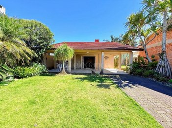 house em Rua Hortências, Rainha do Mar - Xangri-Lá - RS