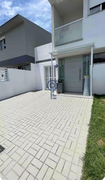 house em Avenida Cidade de Córdoba, Barra da Lagoa - Florianópolis - SC