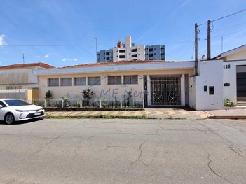 house em Rua Bom Jesus, Centro - Pirassununga - SP