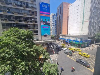office em Rua Santa Clara, Copacabana - Rio de Janeiro - RJ