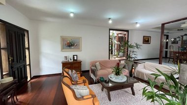 office em Rua Juscelino Kubitschek, Retiro - Petrópolis - RJ