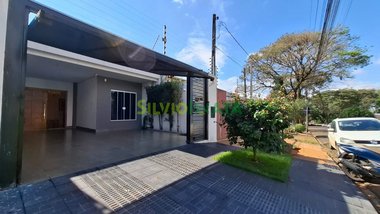 house em Rua Soldado Adivaldo Lopes da Silva, Jardim São Silvestre - Maringá - PR