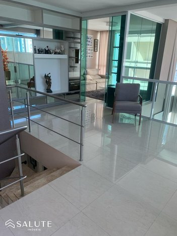 commercial_property em Avenida Brasil, Centro - Balneário Camboriú - SC