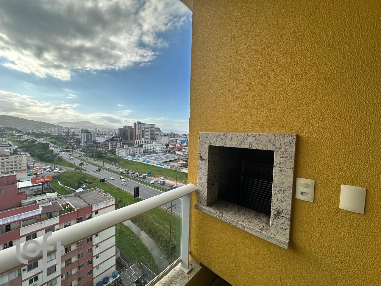Sacada com churrasqueira