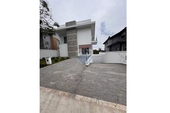 house em Rua Almandina, Arujá 5 - Arujá - SP