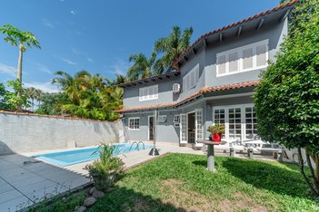 house em Adão Pinheiro da Silva, Ipanema - Porto Alegre - RS